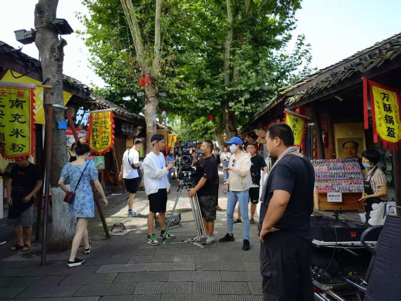 南华县产品视频拍摄技术升级：AI与三维动画深度融合